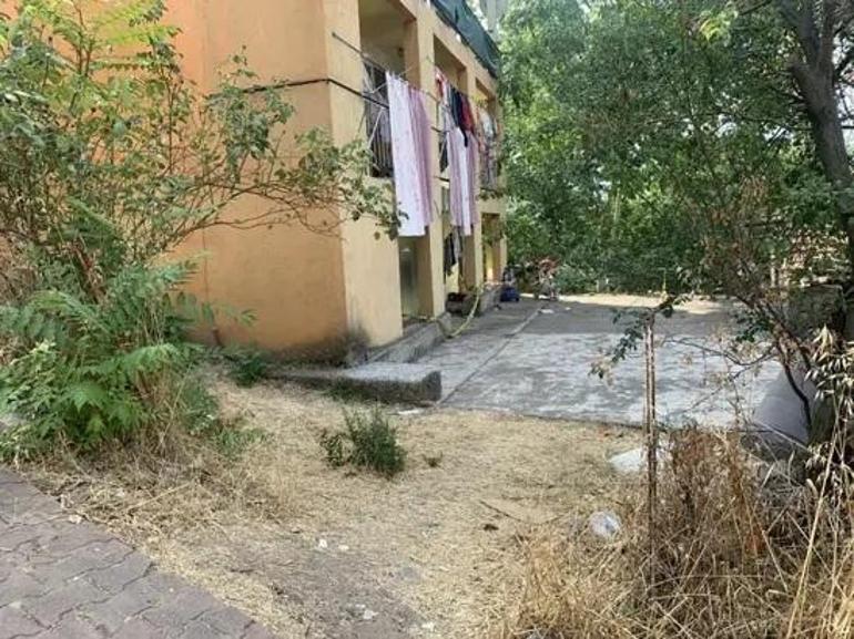 4 yaşındaki Nisa, babasını öldüren annesinin gözyaşlarını mahkeme salonunda sildi