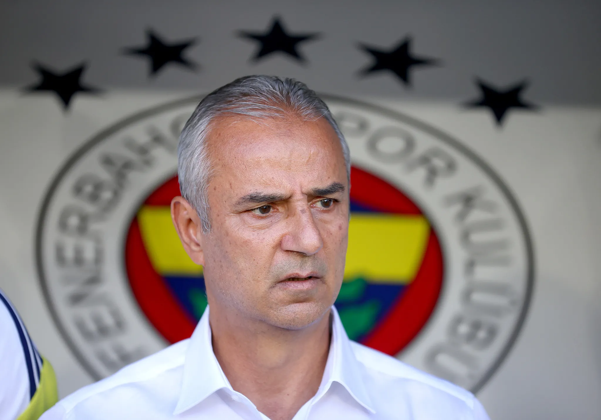 Fenerbahçe'nin yıldızına sürpriz çağrı! "Kollarını açarak karşılayacaklar"