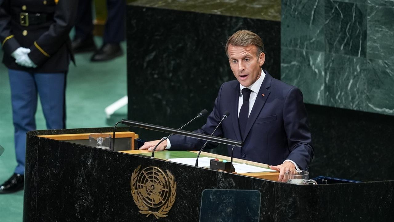 Macron’un sözleri İsrail yönetimini ters köşe yaptı