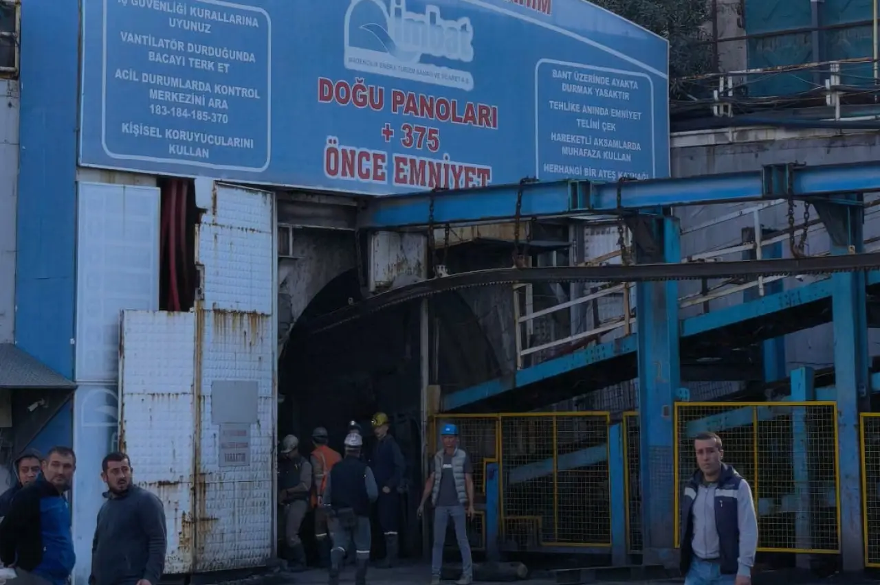 Manisa Soma'da maden ocağında göçük: Ölü ve yaralılar var