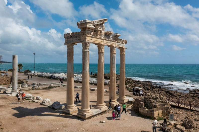 Antalya'ya dünya turizminin profesyonelleri geliyor